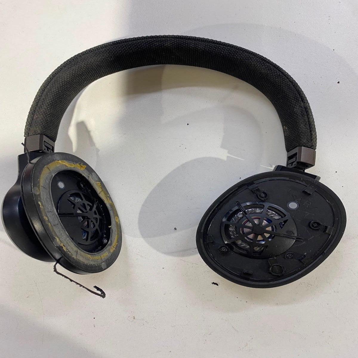 Scamazon WaterPods Max